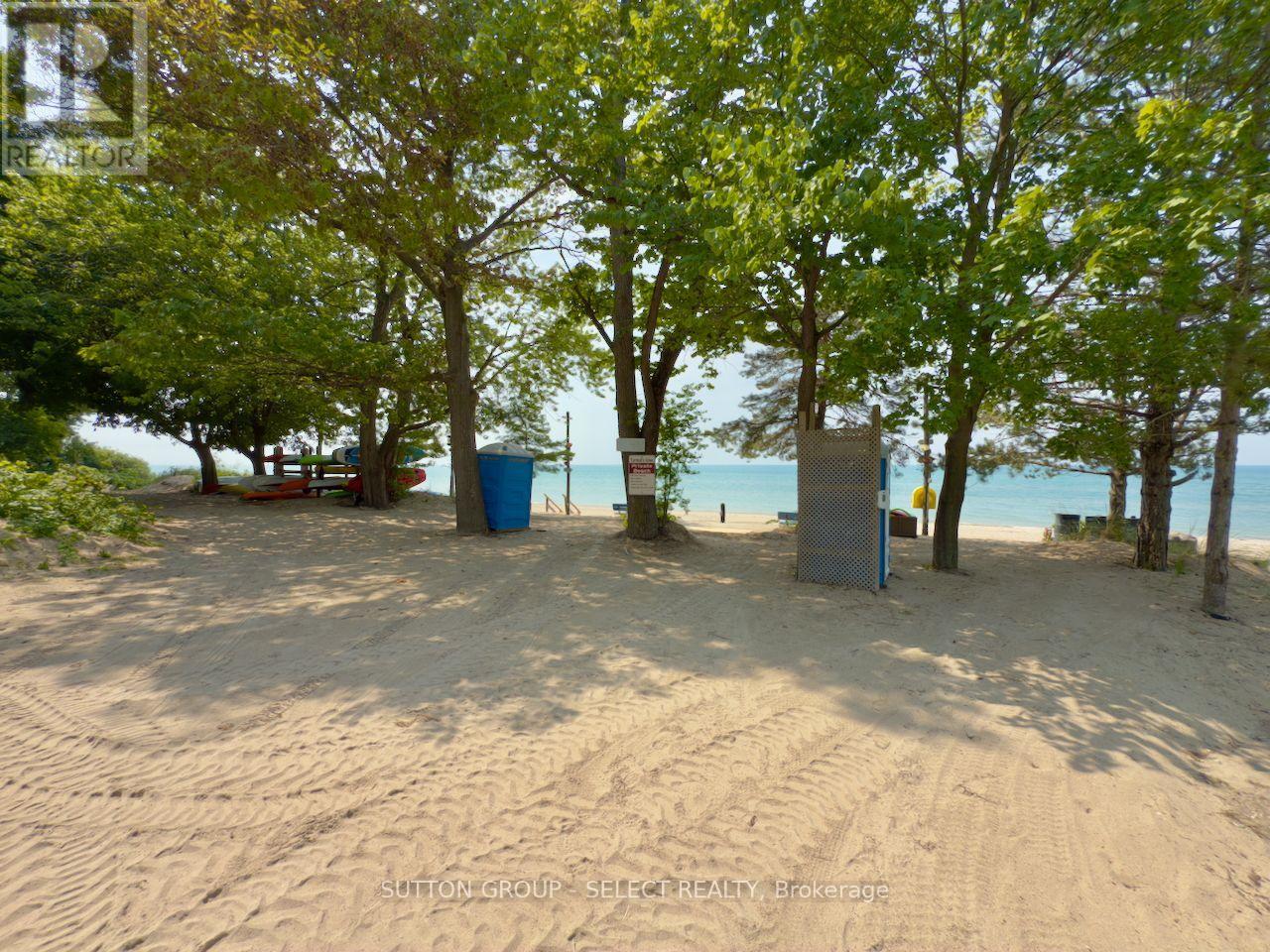 10 Caribbean Lane, Bluewater, Ontario  N0M 1N0 - Photo 9 - X12319558