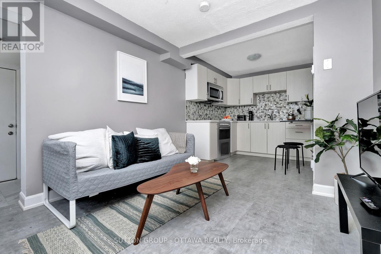 297 St Patrick Street, Ottawa, Ontario  K1N 5K4 - Photo 2 - X12319517