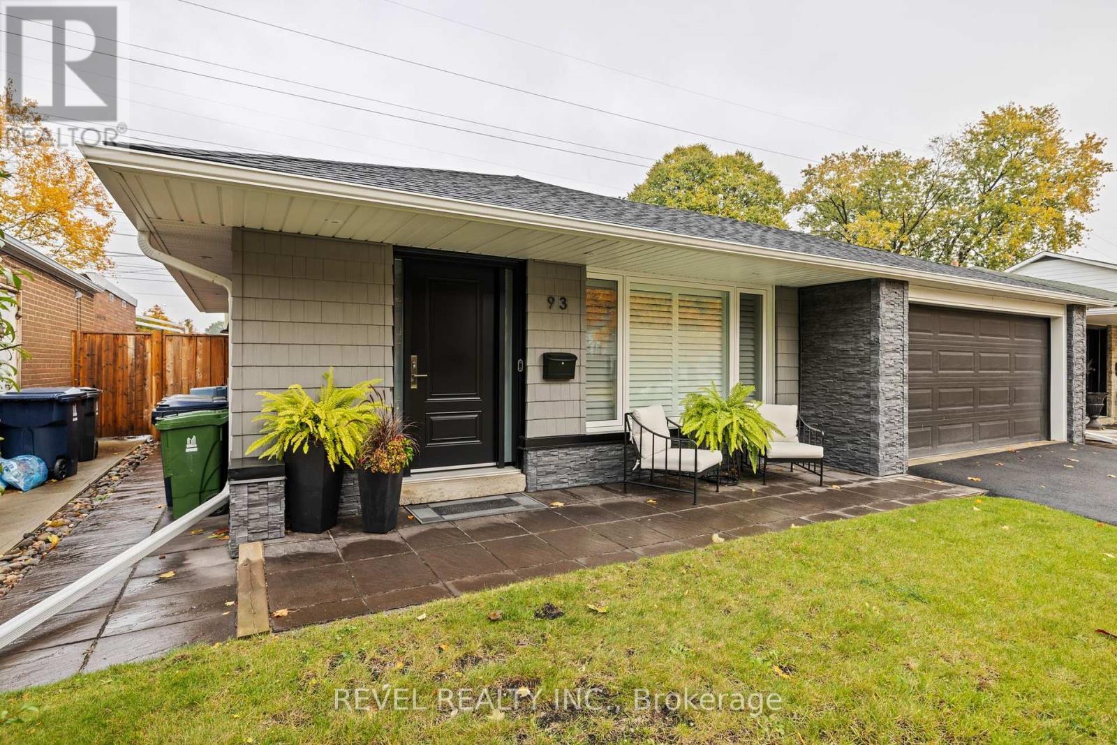 Property at 93 WILLOWRIDGE ROAD image 1