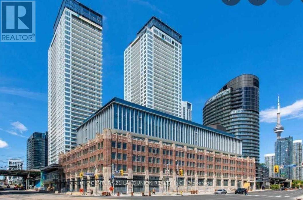 902 - 19 Bathurst Street, Toronto, Ontario M5V 0N2 - Photo 2 - C12319375