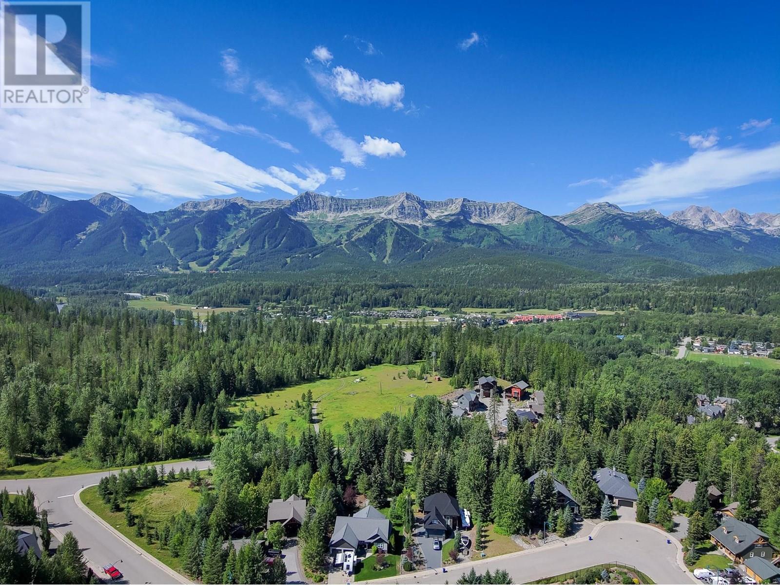 90 Castle Mountain Road, Fernie, British Columbia  V0B 1M4 - Photo 5 - 10358045