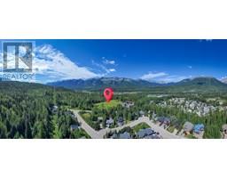90 Castle Mountain Road, fernie, British Columbia