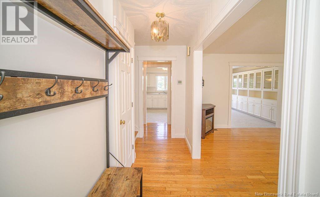 Property at 39 Amberwood Lane image 5