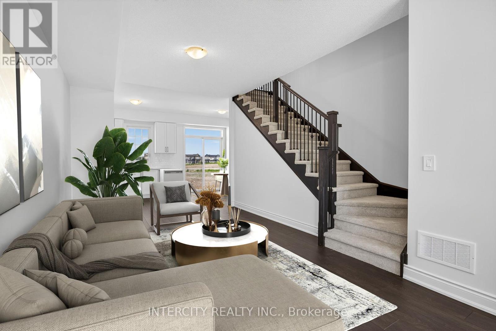 15 Avalon Drive, Wasaga Beach, Ontario  L9R 0M2 - Photo 6 - S12319339