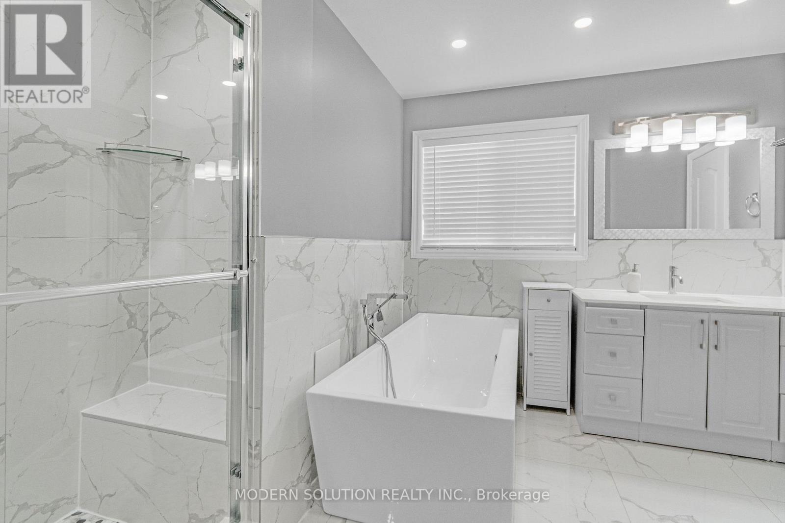 6431 Tenth Line W, Mississauga, Ontario  L5N 7J5 - Photo 26 - W12319306