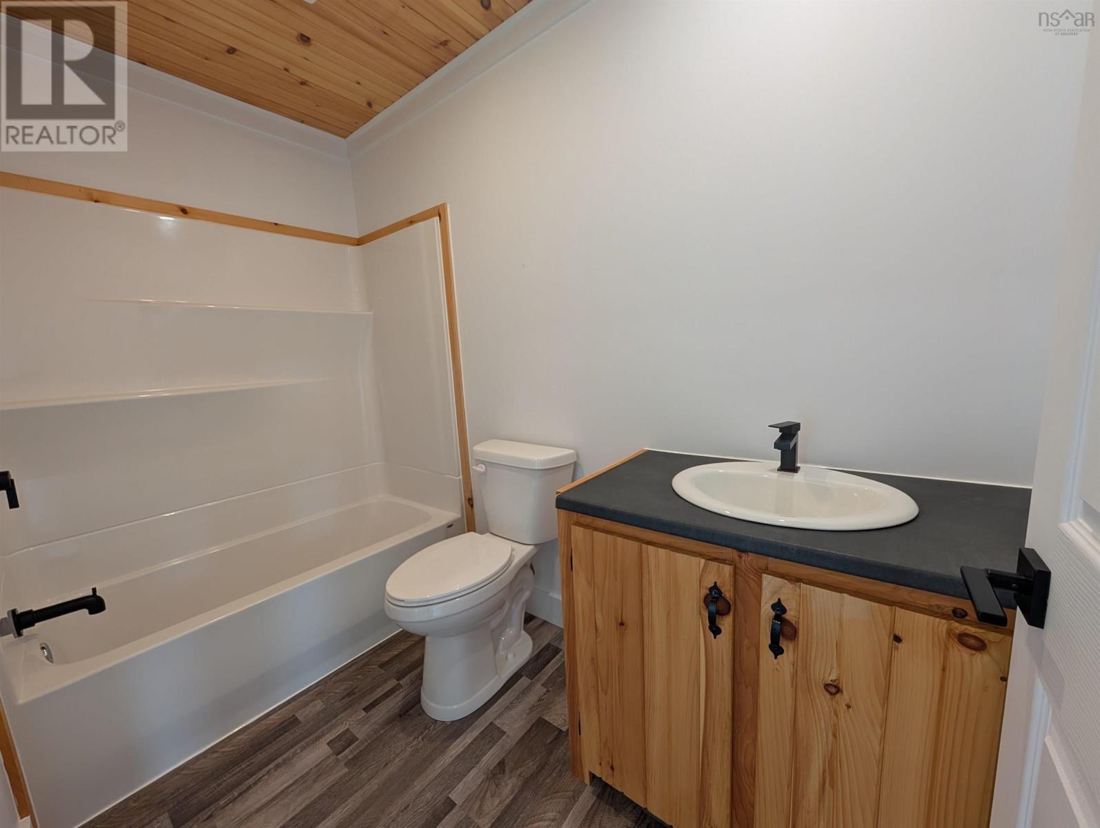 1988 New Chester Road, New Chester, Nova Scotia  B0J 2K0 - Photo 26 - 202519302