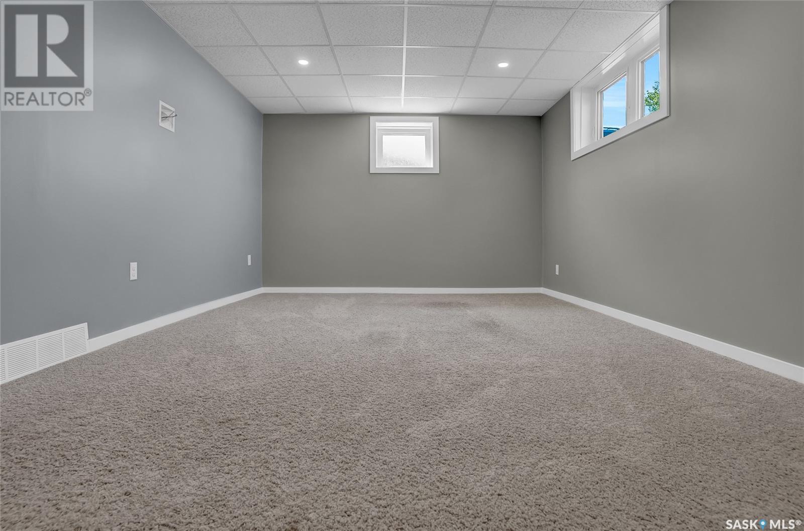 1107 Montgomery Street, Moose Jaw, Saskatchewan  S6H 2X2 - Photo 32 - SK014262