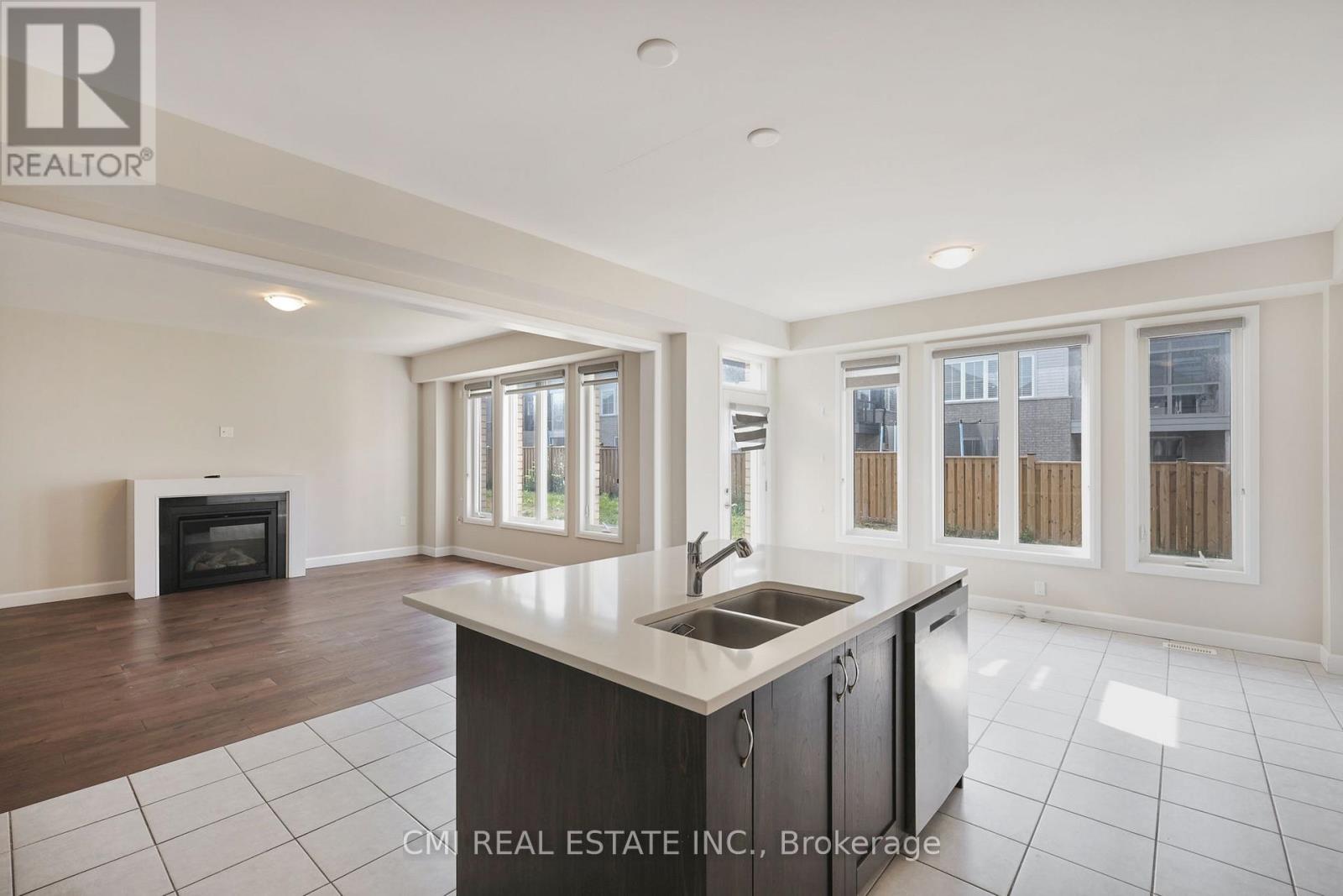 101 York Drive, Peterborough North, Ontario  K9K 0H7 - Photo 12 - X12319382