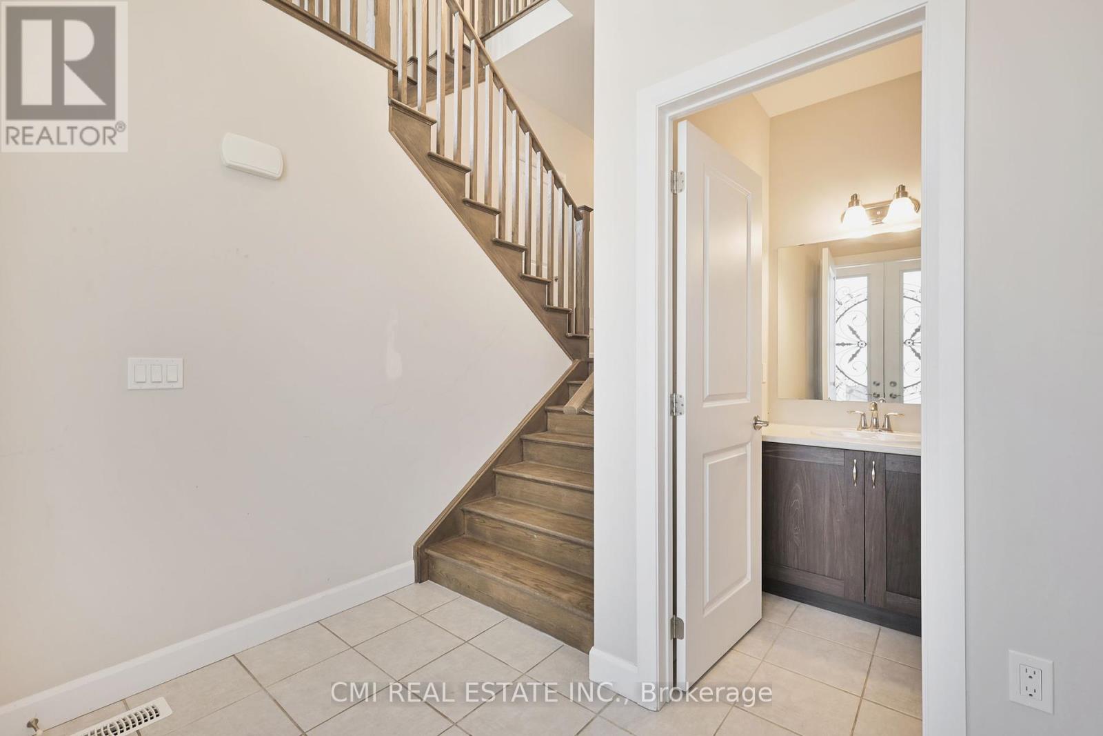 101 York Drive, Peterborough North, Ontario  K9K 0H7 - Photo 15 - X12319382