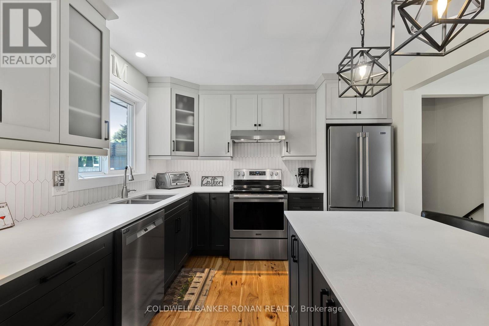 15 Burbank Circle, Adjala-Tosorontio (Everett), Ontario  L0M 1J0 - Photo 15 - N12317061