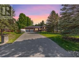 15 Burbank Circle, Adjala-Tosorontio (Everett), Ca