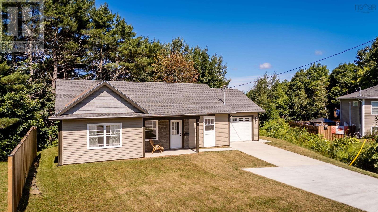 7 Daphne Court, New Minas, Nova Scotia  B4N 5J9 - Photo 35 - 202518430