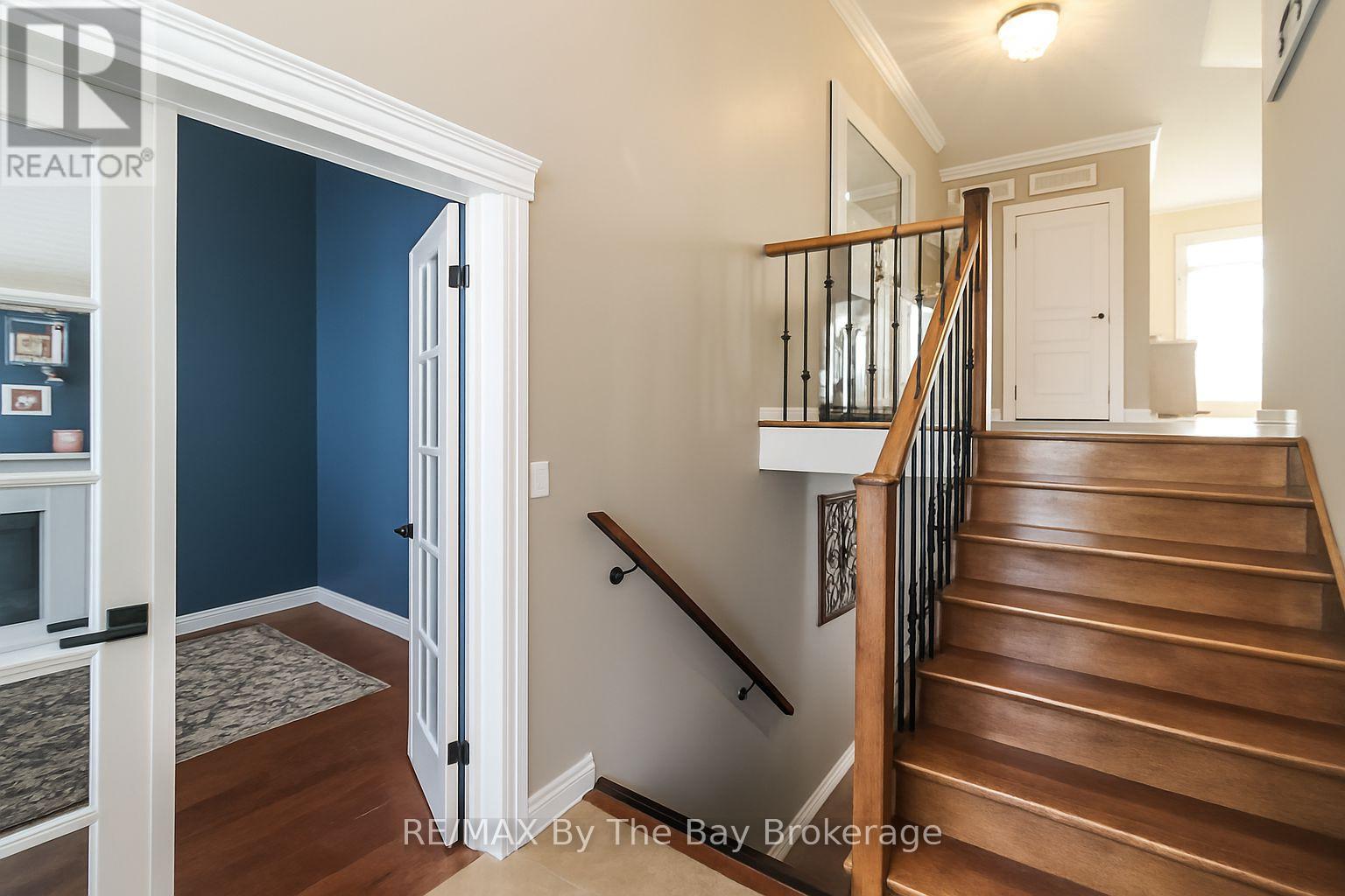 9 Broadpoint Street, Wasaga Beach, Ontario  L9Z 3B8 - Photo 10 - S12319507