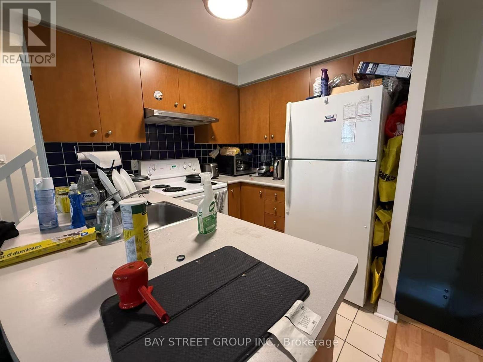 400 - 415 Jarvis Street, Toronto, Ontario  M4Y 3C1 - Photo 5 - C12281946