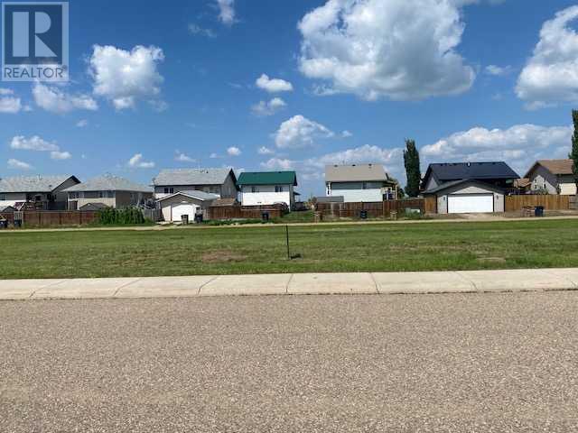 87 Upland Manor, Brooks, Alberta  T1R 1P9 - Photo 1 - A2088932