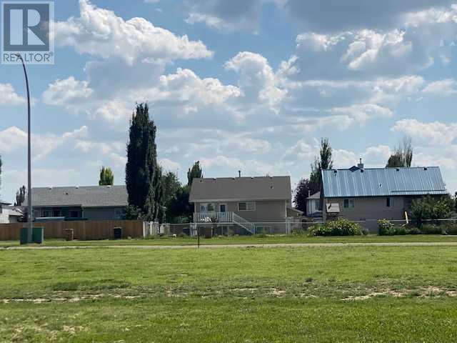 87 Upland Manor, Brooks, Alberta  T1R 1P9 - Photo 3 - A2088932