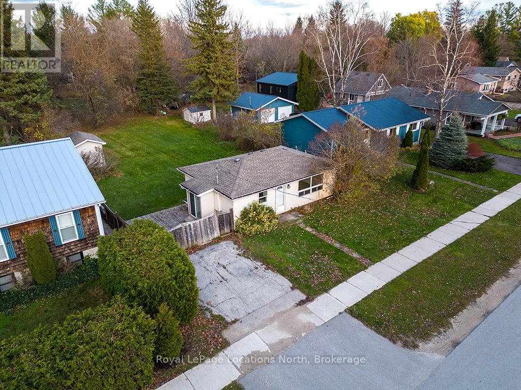 14 Napier Street E, Blue Mountains, Ontario  N0H 2P0 - Photo 5 - X12319647