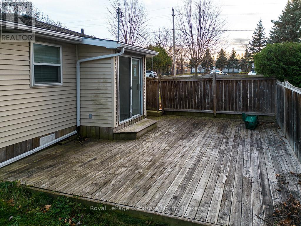 14 Napier Street E, Blue Mountains, Ontario  N0H 2P0 - Photo 7 - X12319647