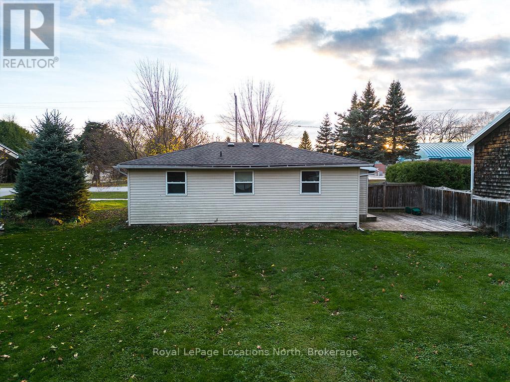 14 Napier Street E, Blue Mountains, Ontario  N0H 2P0 - Photo 9 - X12319647