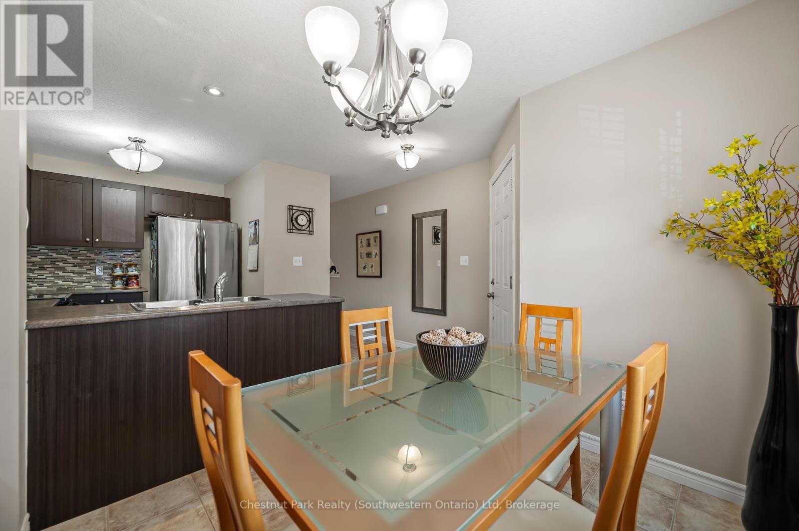 35a - 15 Carere Crescent, Guelph, Ontario  N1E 0K4 - Photo 10 - X12319660
