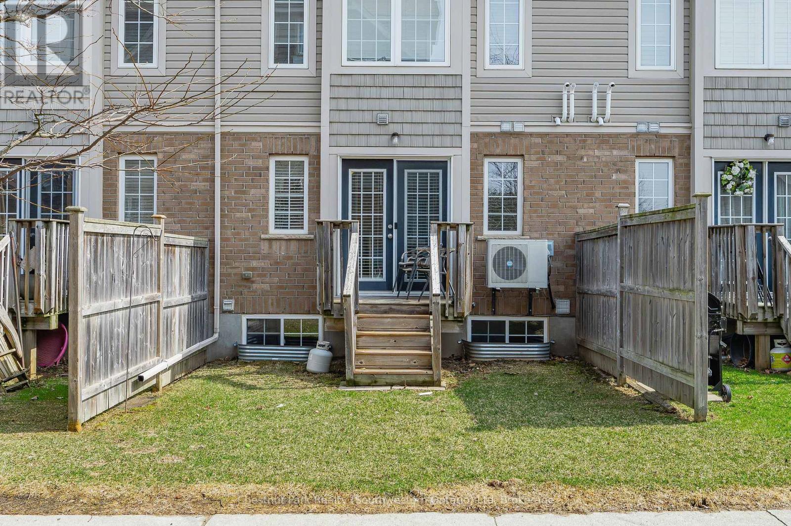 35a - 15 Carere Crescent, Guelph, Ontario  N1E 0K4 - Photo 33 - X12319660