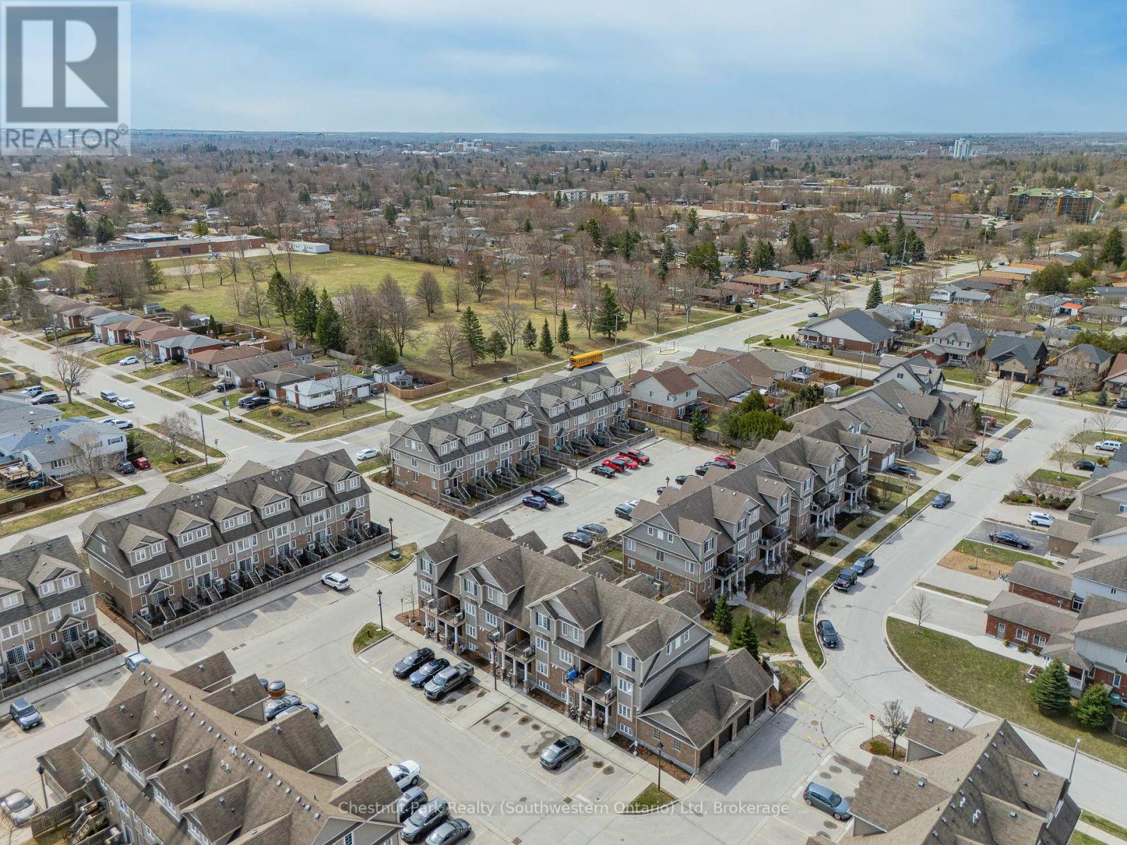 35a - 15 Carere Crescent, Guelph, Ontario  N1E 0K4 - Photo 38 - X12319660