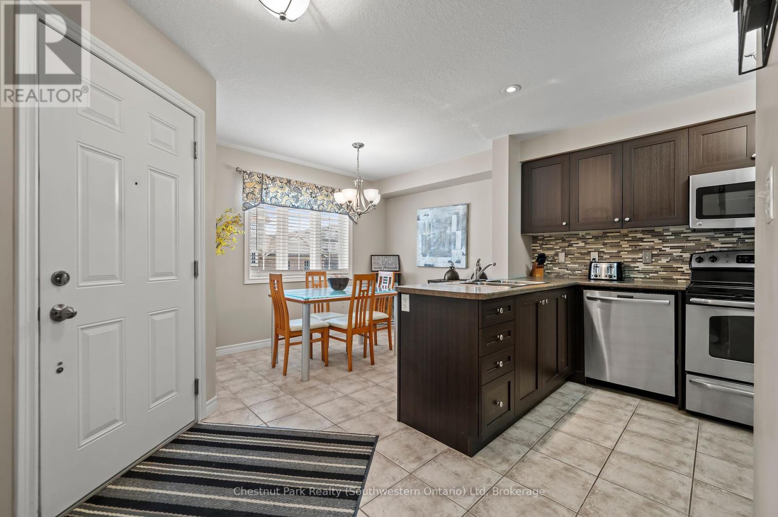 35a - 15 Carere Crescent, Guelph, Ontario  N1E 0K4 - Photo 6 - X12319660
