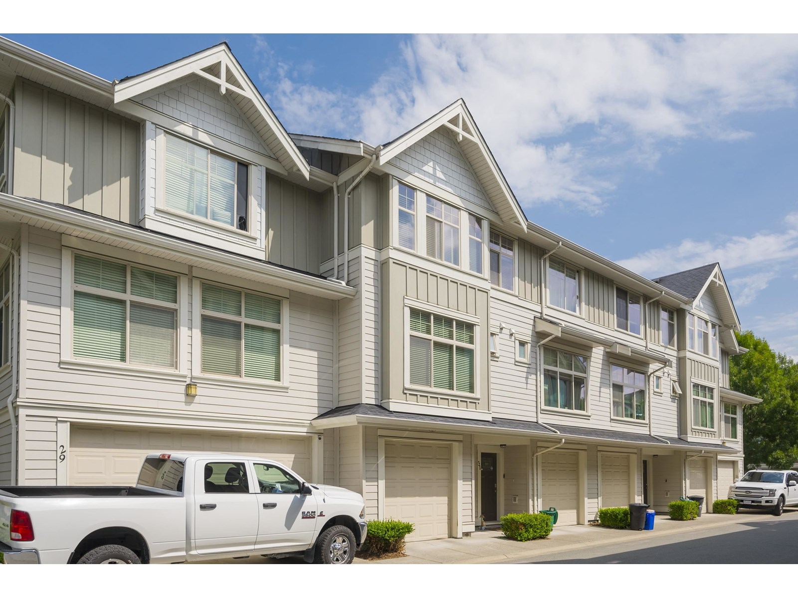 30 19525 73 Avenue, Surrey, British Columbia  V4N 6L7 - Photo 2 - R3023206