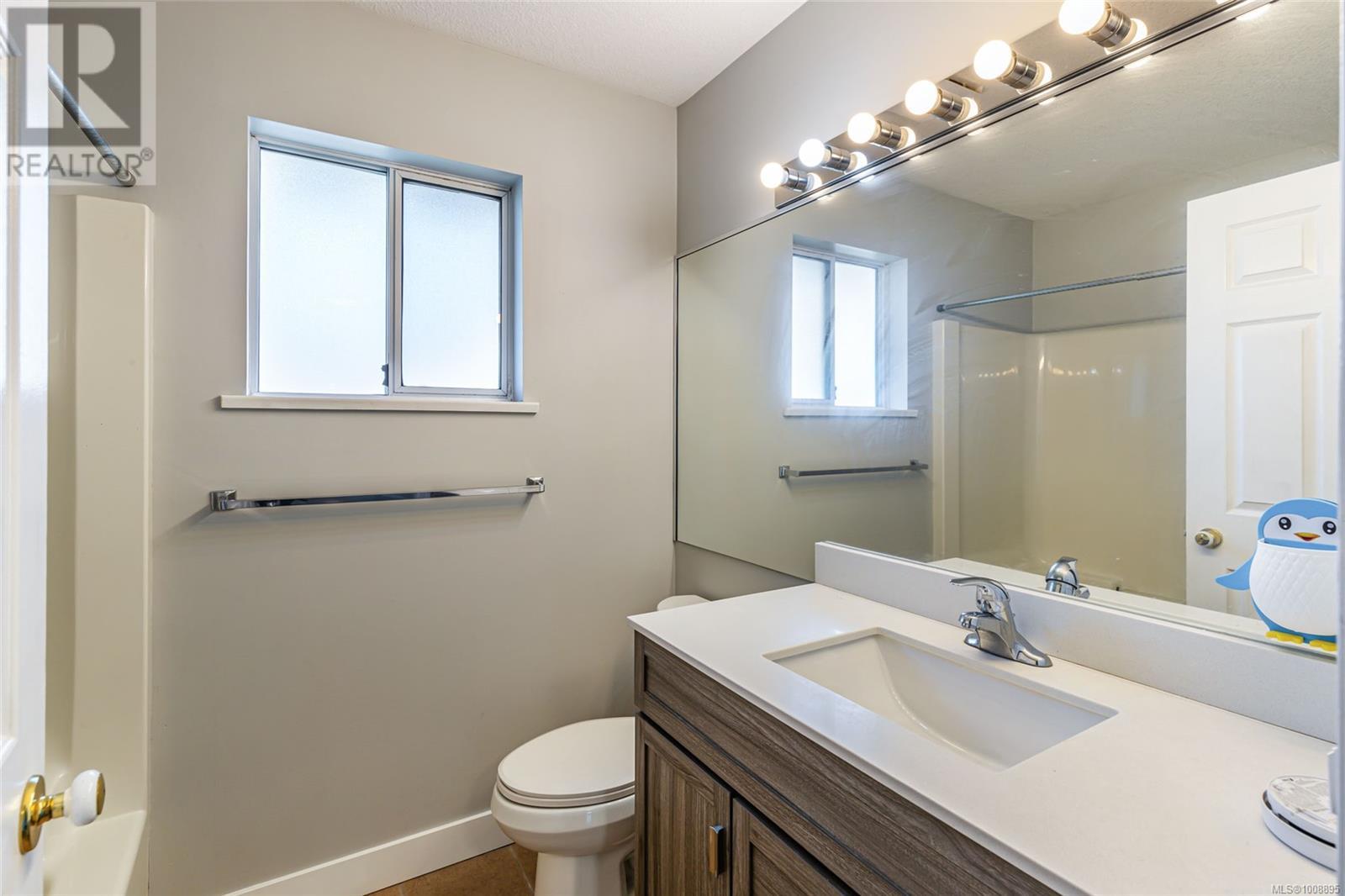 6267 Mcrobb Ave, Nanaimo, British Columbia  V9V 1M4 - Photo 36 - 1008895