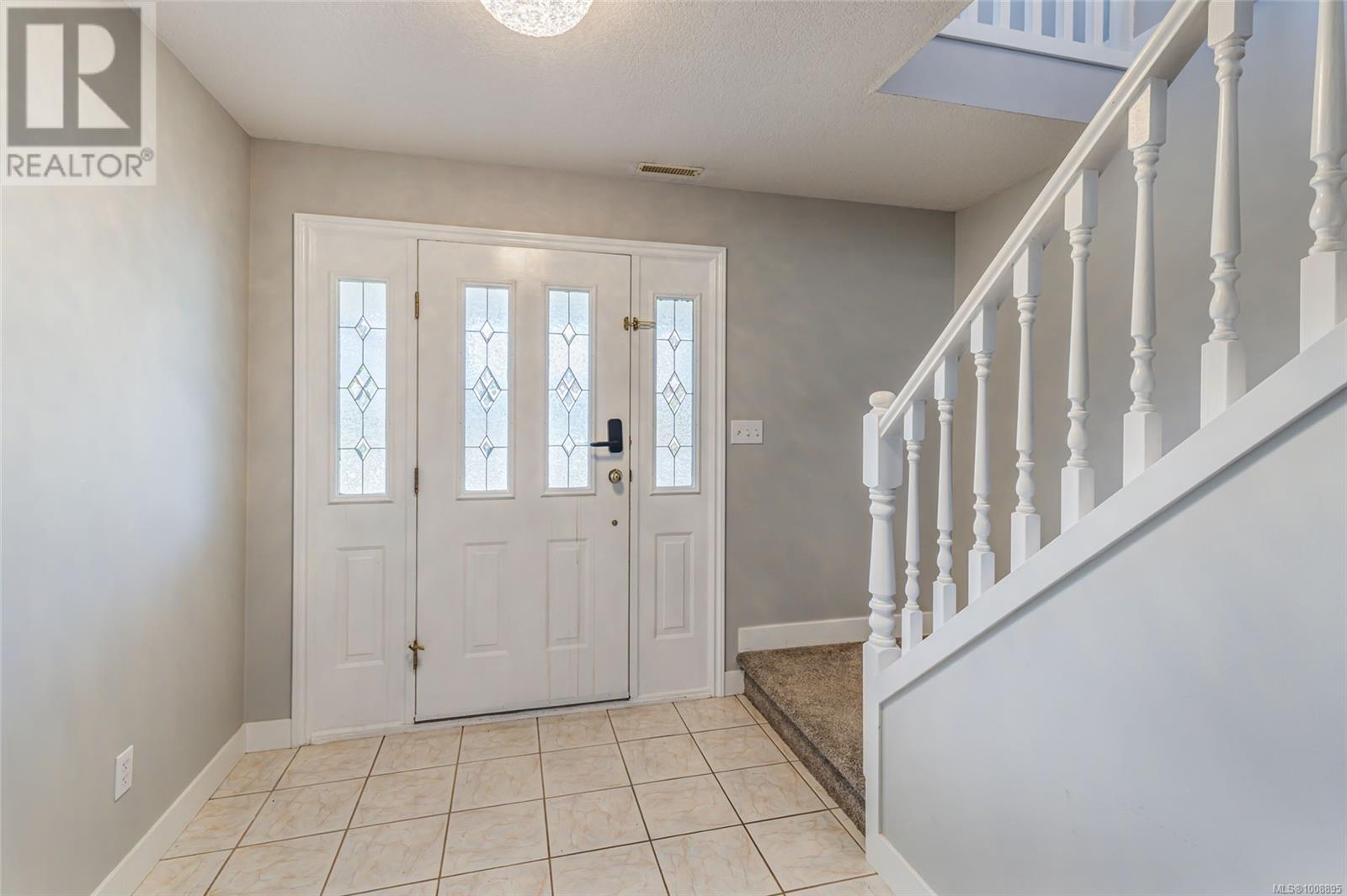 6267 Mcrobb Ave, Nanaimo, British Columbia  V9V 1M4 - Photo 7 - 1008895
