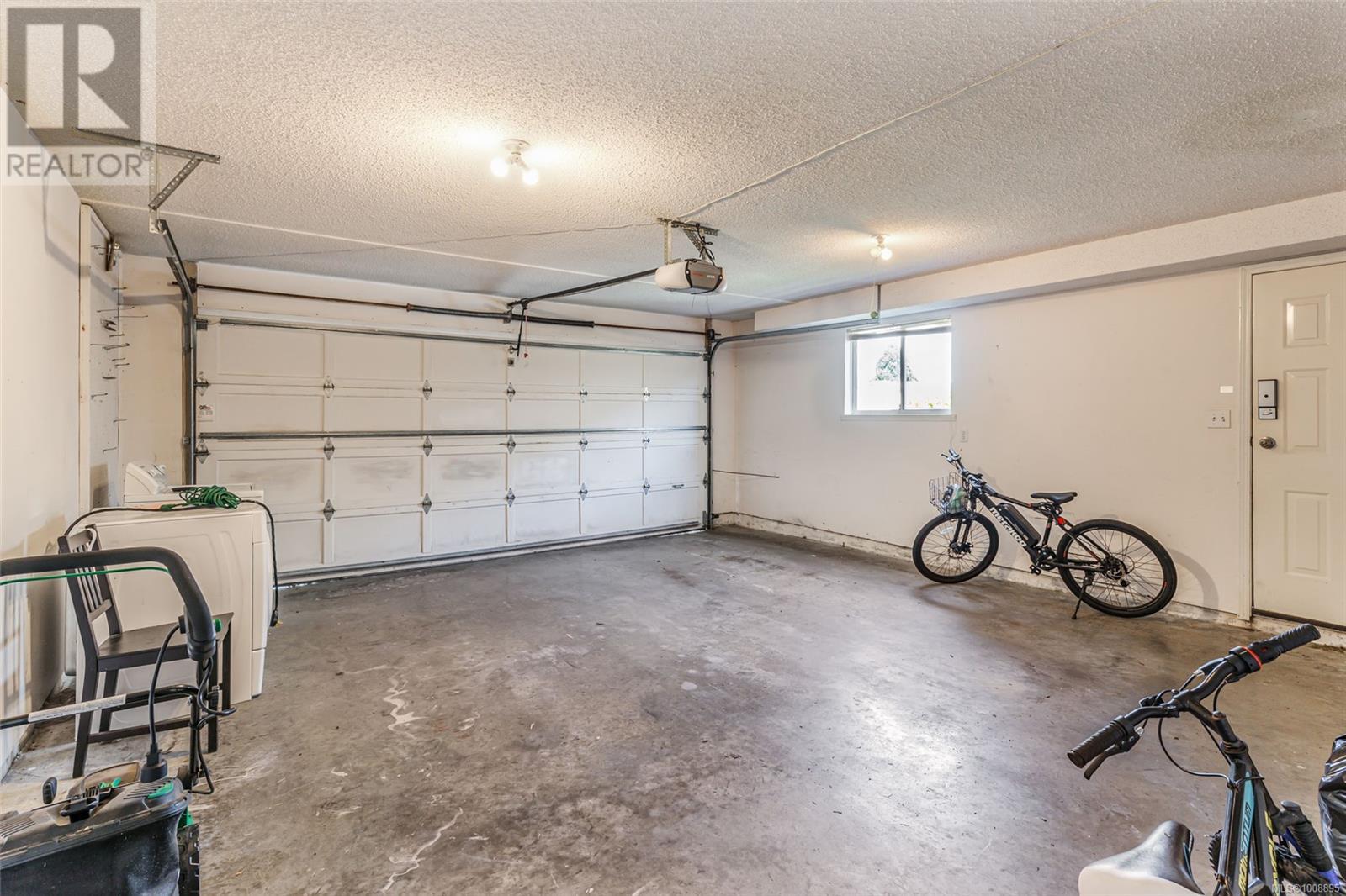 6267 Mcrobb Ave, Nanaimo, British Columbia  V9V 1M4 - Photo 9 - 1008895