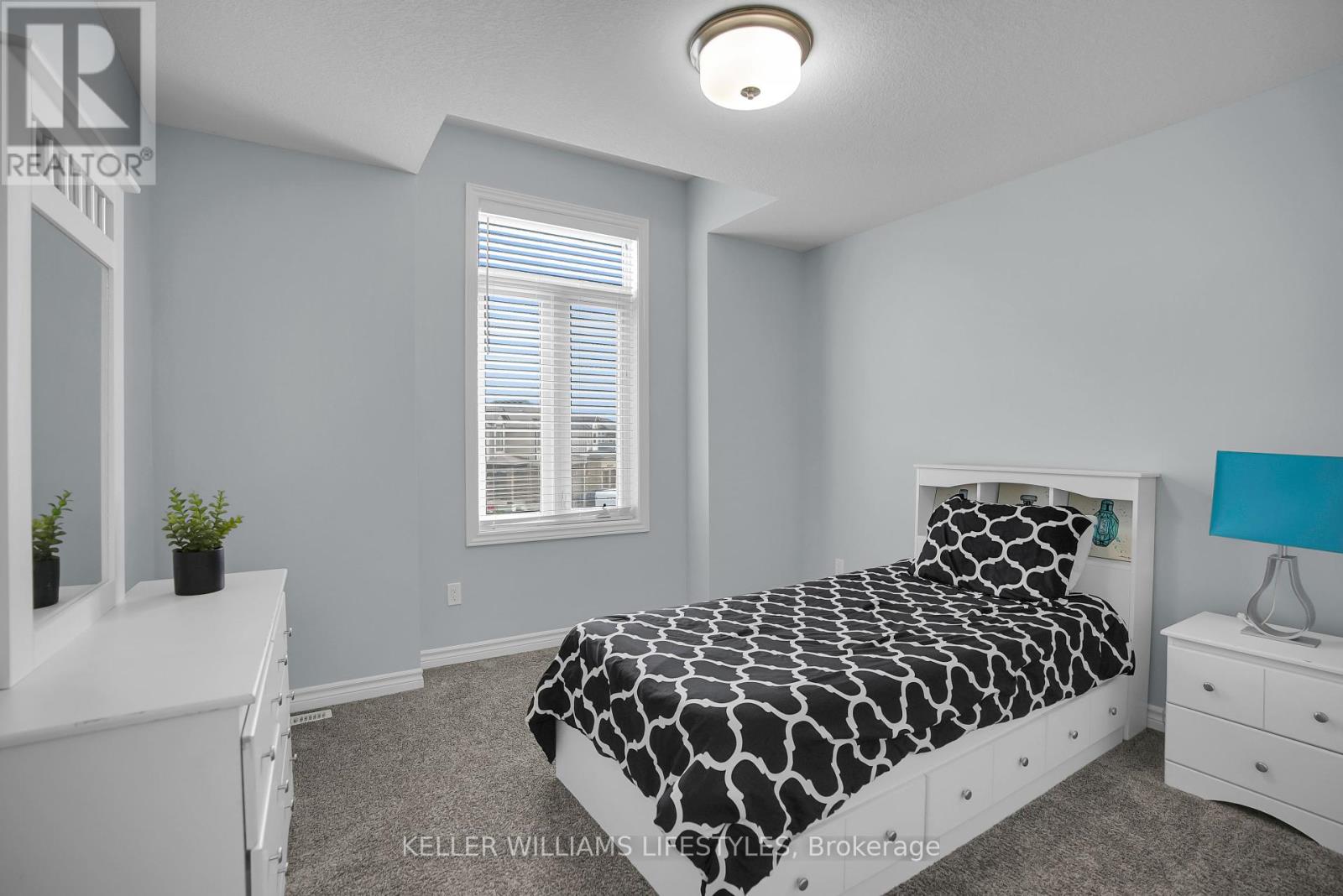 3447 Georgeheriot Lane, London South, Ontario  N6L 0A5 - Photo 31 - X12319661