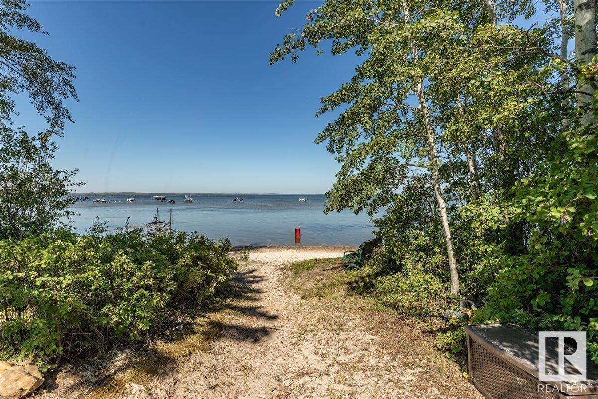 101 1st Ave Mameo Beach, Rural Wetaskiwin County, Alberta  T0C 1X0 - Photo 23 - E4450750