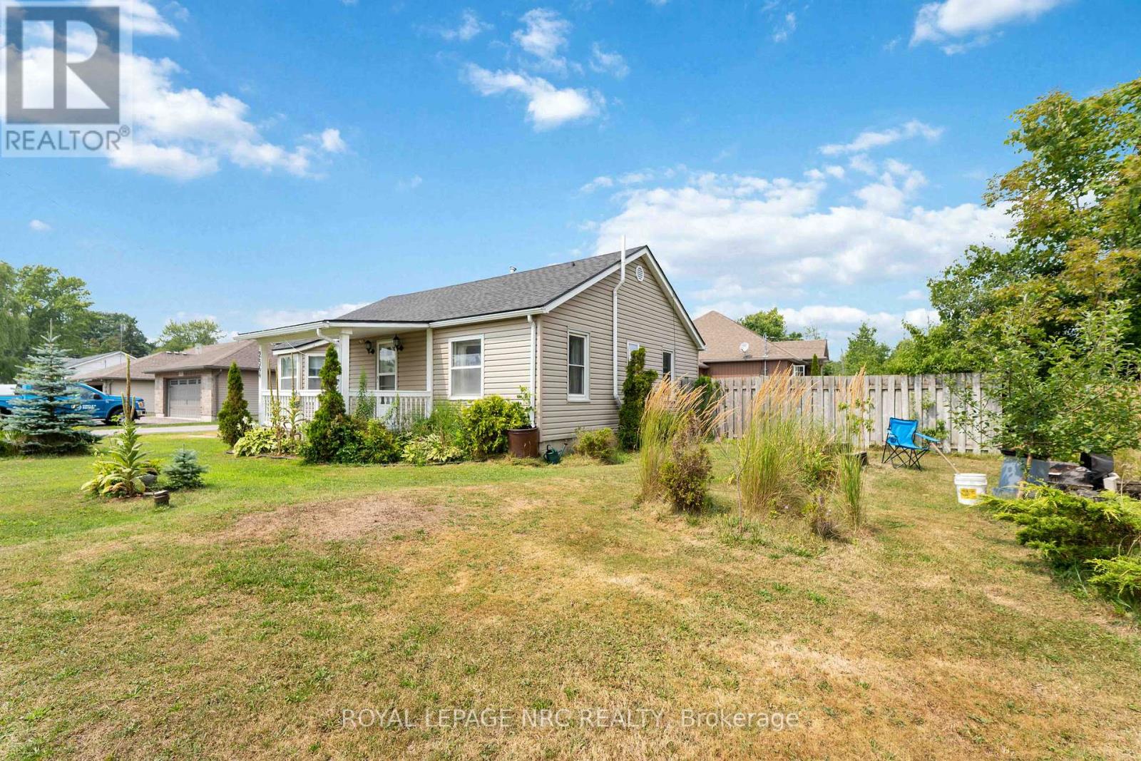 2964 Hyman Avenue, Fort Erie (Ridgeway), Ontario  L0S 1N0 - Photo 3 - X12319641