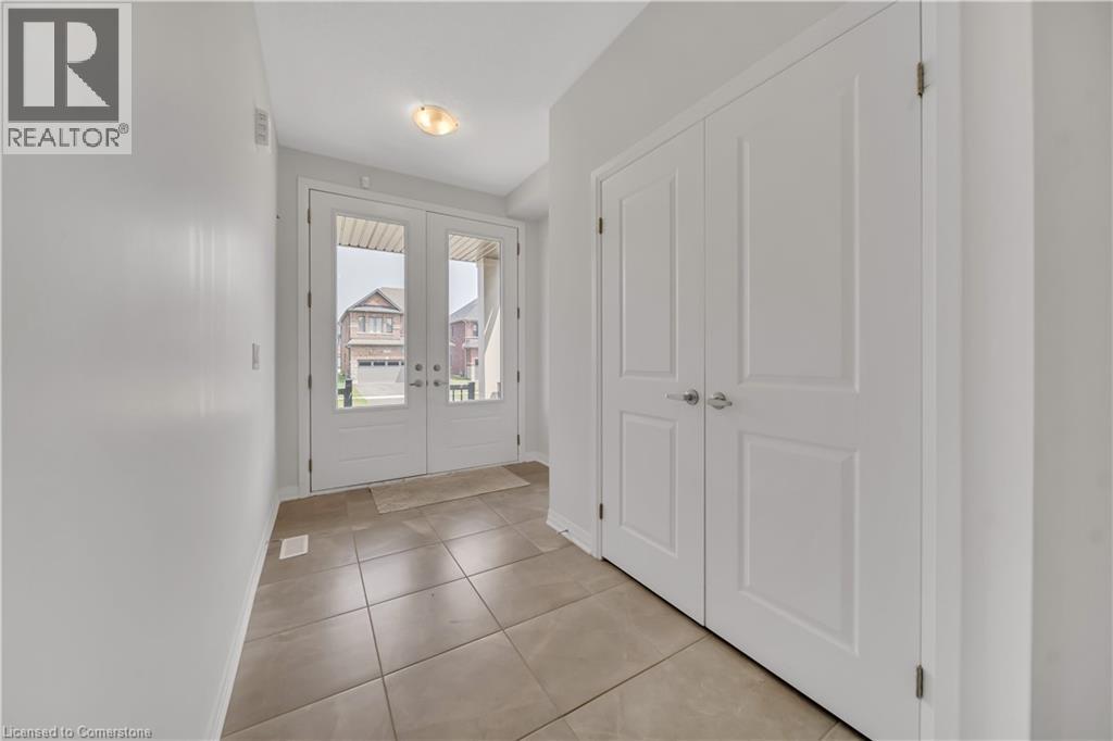 22 Prince Philip Boulevard, Ayr, Ontario  N0B 1E0 - Photo 7 - 40756514