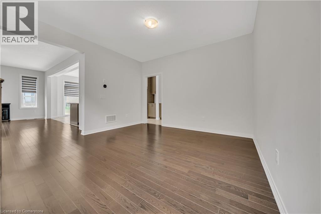 22 Prince Philip Boulevard, Ayr, Ontario  N0B 1E0 - Photo 8 - 40756514