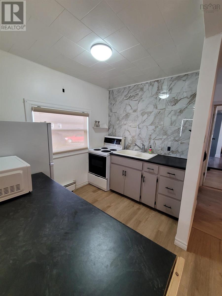 22 Dragatis Street, Glace Bay, Nova Scotia  B1A 2B5 - Photo 33 - 202519366