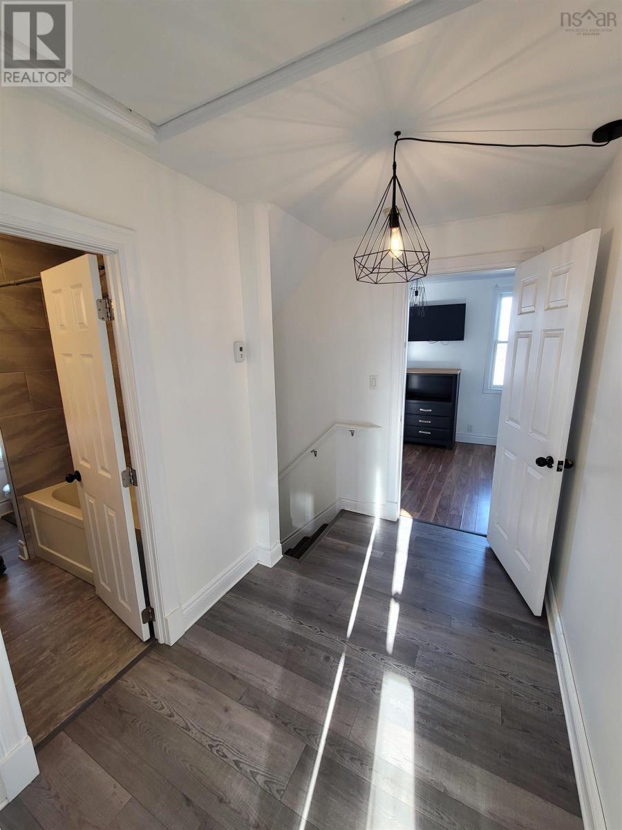 22 Dragatis Street, Glace Bay, Nova Scotia  B1A 2B5 - Photo 21 - 202519366