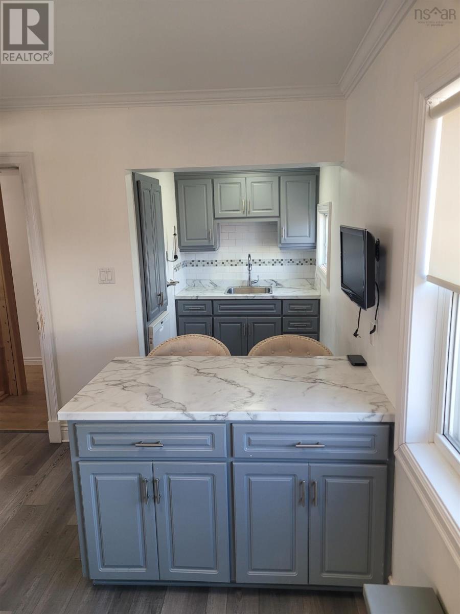22 Dragatis Street, Glace Bay, Nova Scotia  B1A 2B5 - Photo 7 - 202519366