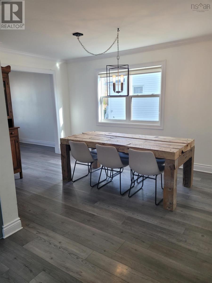 22 Dragatis Street, Glace Bay, Nova Scotia  B1A 2B5 - Photo 9 - 202519366