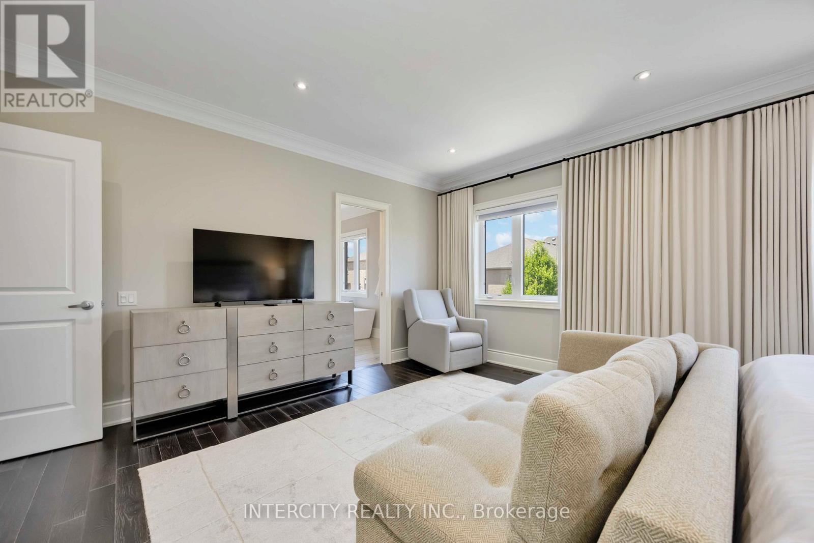 40 Garyscholl Road, Vaughan, Ontario  L4L 1A6 - Photo 20 - N12262050