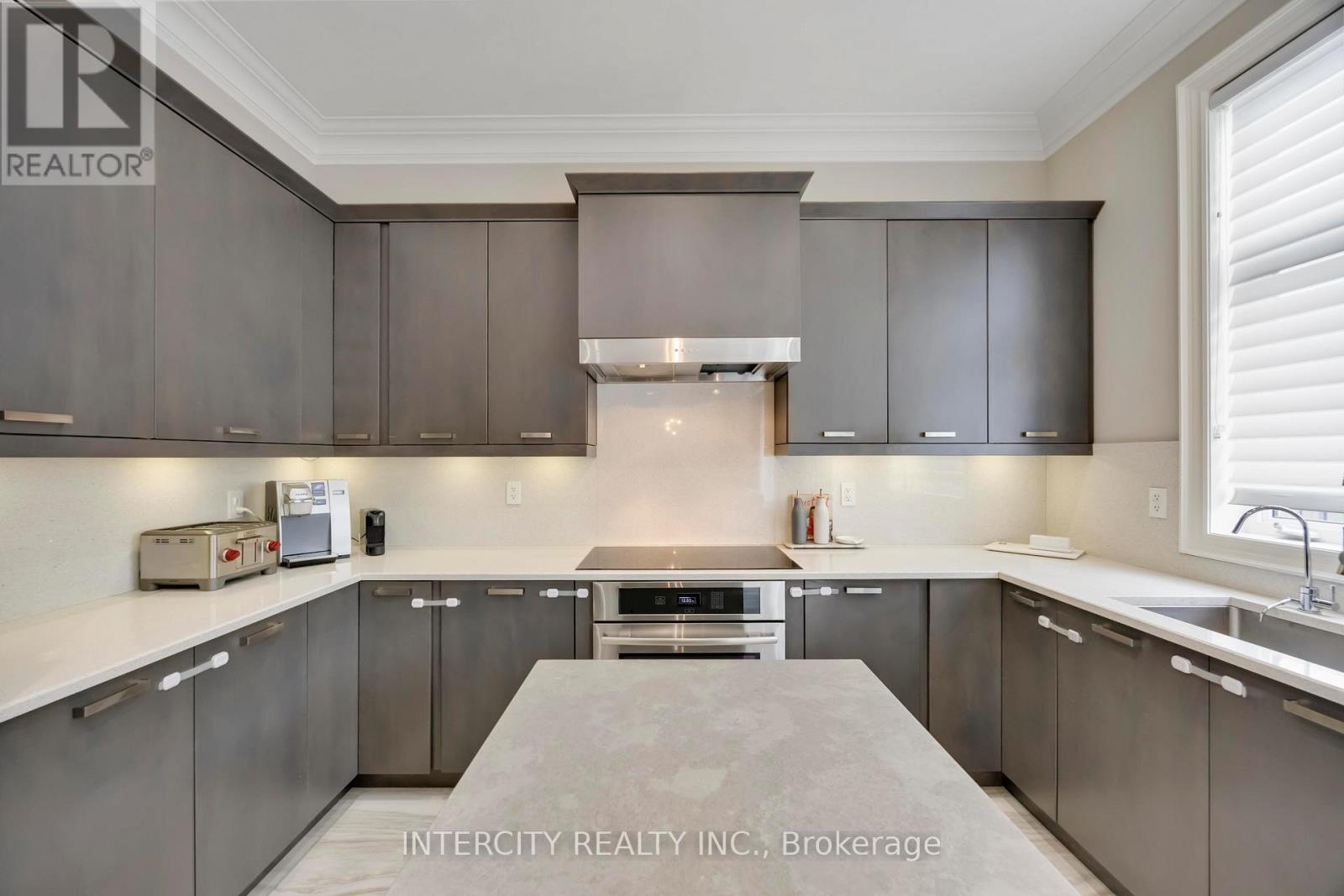 Property at 40 GARYSCHOLL ROAD image 4