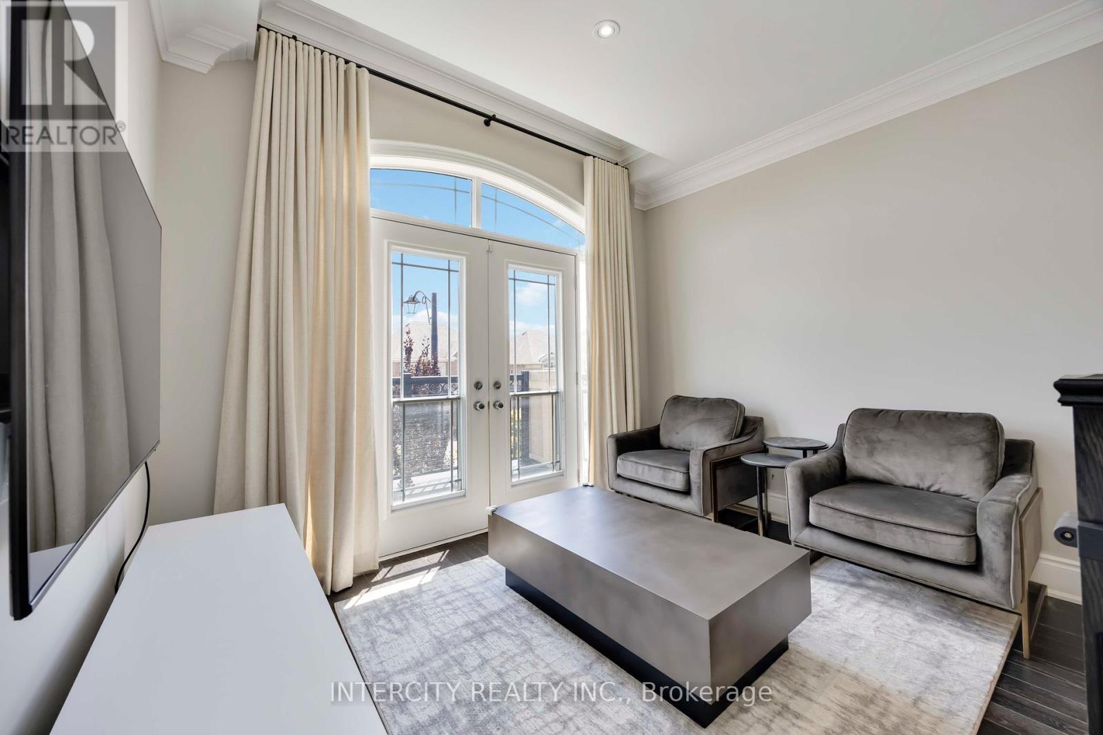 40 Garyscholl Road, Vaughan, Ontario  L4L 1A6 - Photo 17 - N12262050