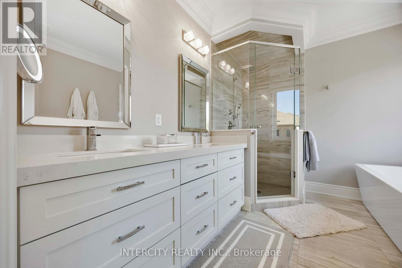 40 Garyscholl Road, Vaughan, Ontario  L4L 1A6 - Photo 22 - N12262050