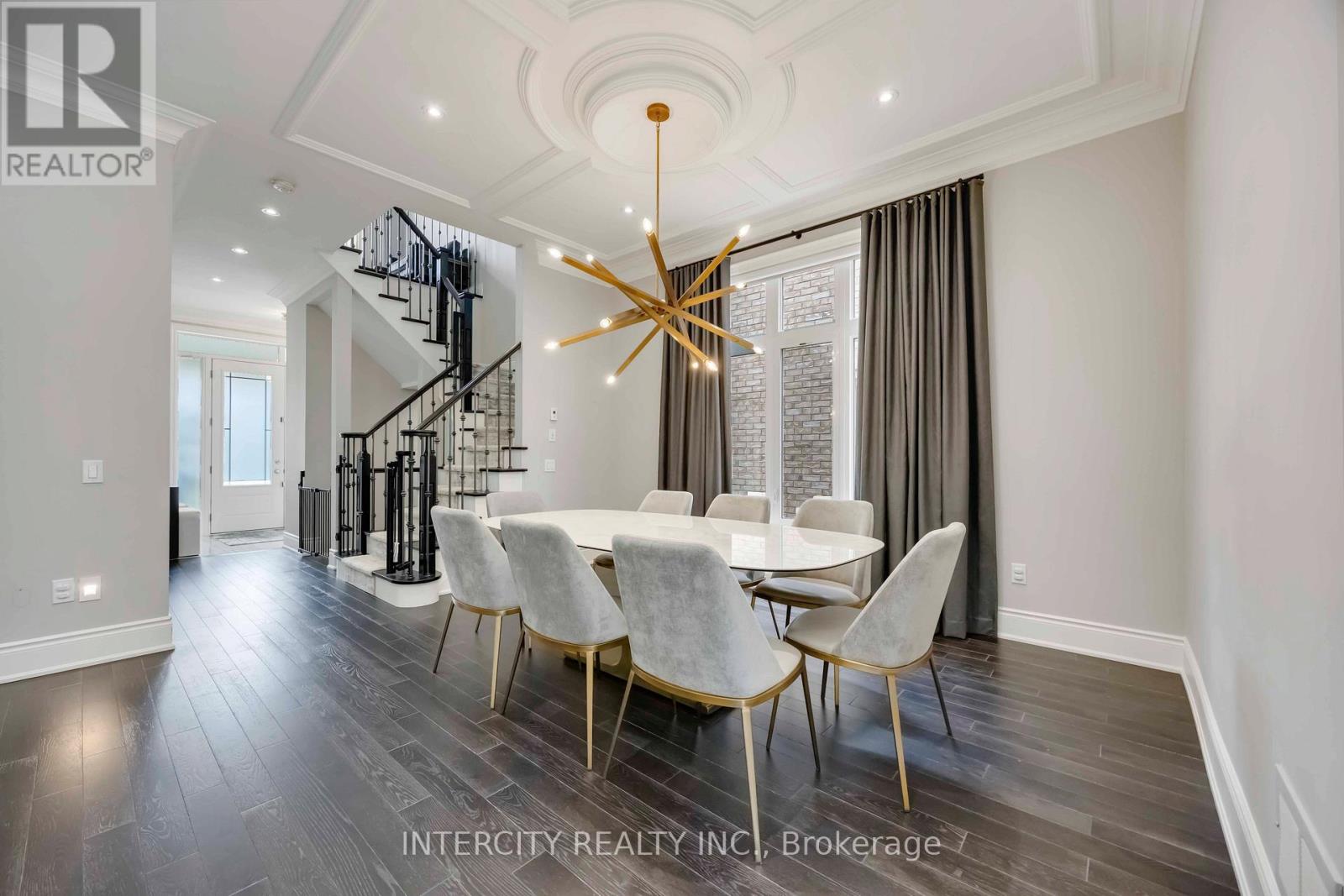 40 Garyscholl Road, Vaughan, Ontario  L4L 1A6 - Photo 9 - N12262050