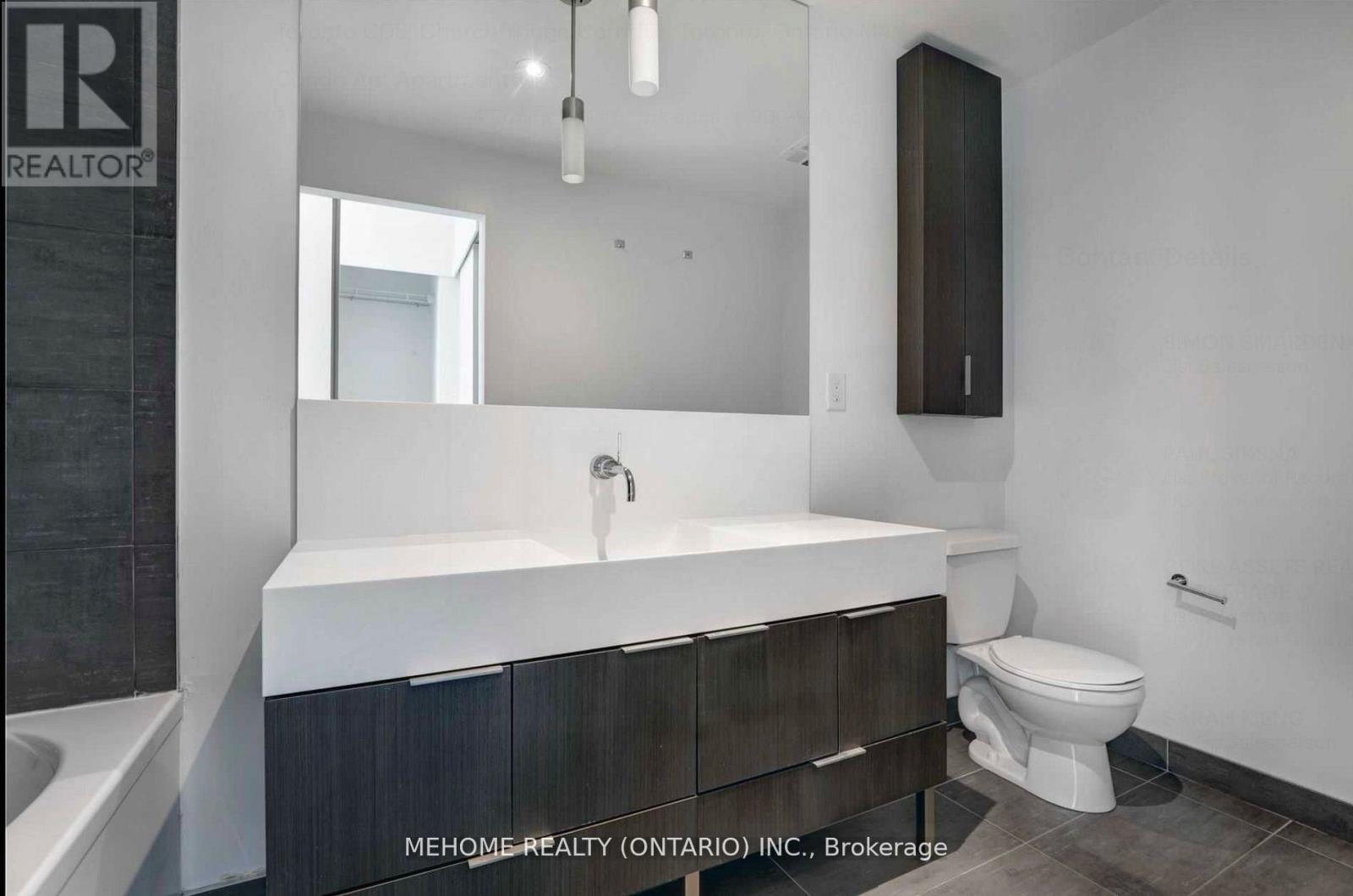 2103 - 110 Charles Street E, Toronto (Church-Yonge Corridor), Ontario  M4Y 1T5 - Photo 13 - C12319411