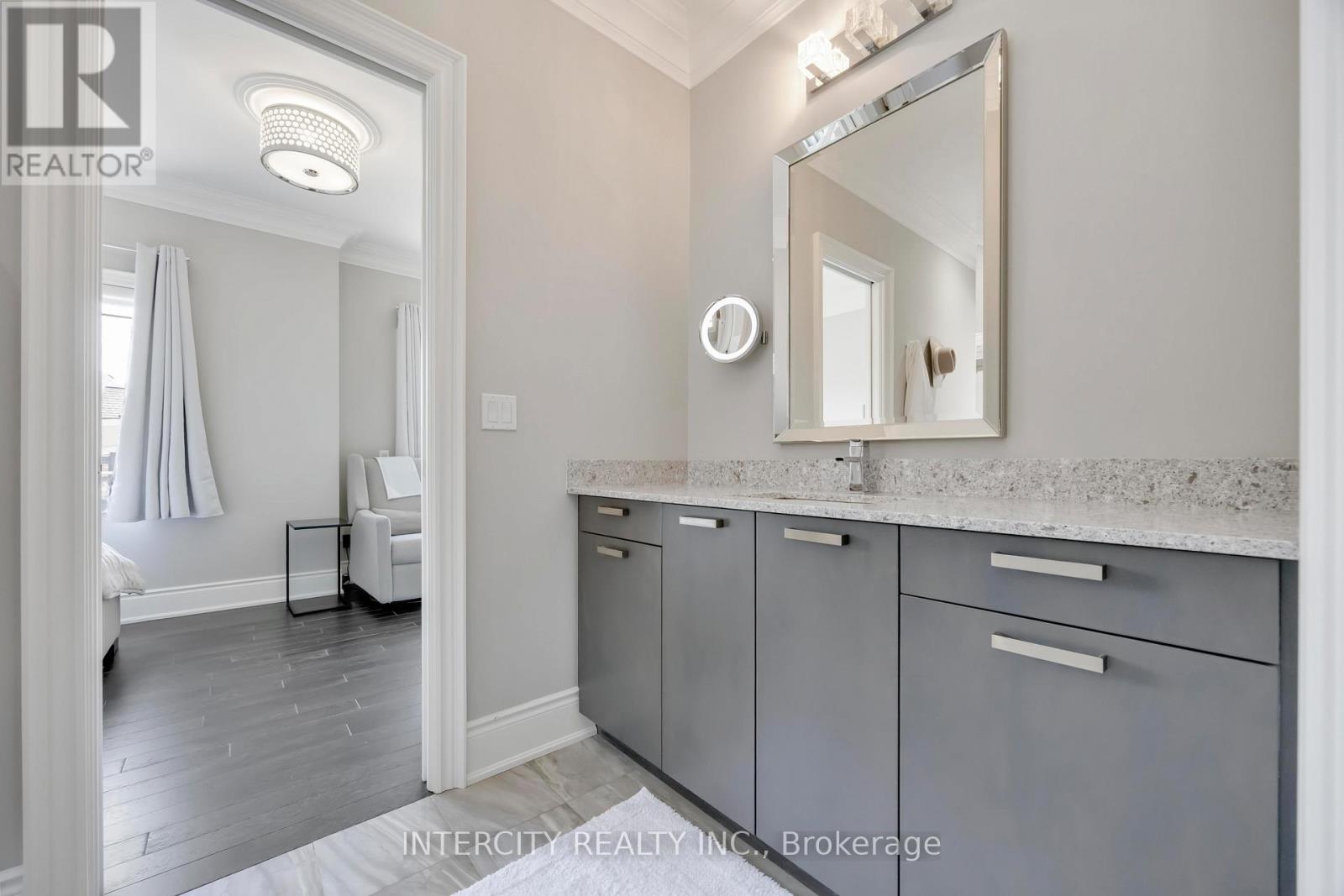 40 Garyscholl Road, Vaughan, Ontario  L4L 1A6 - Photo 27 - N12262050