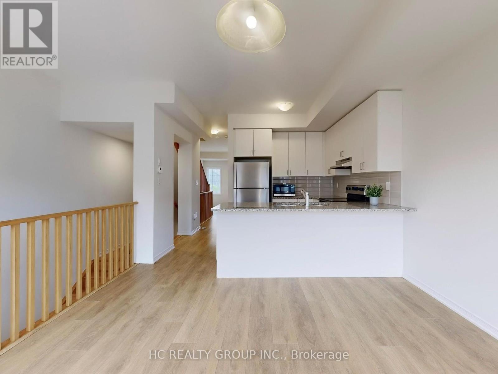 85 Danzatore Path, Oshawa, Ontario  L1L 0P9 - Photo 15 - E12319583