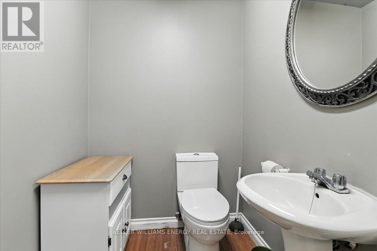 Lower Level - 372 King Street W, Oshawa, Ontario  L1J 2J9 - Photo 21 - E12318259