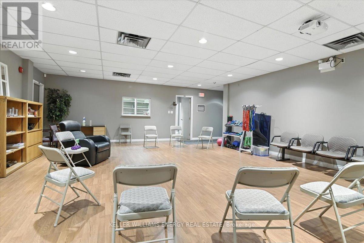 Lower Level - 372 King Street W, Oshawa, Ontario  L1J 2J9 - Photo 18 - E12318259